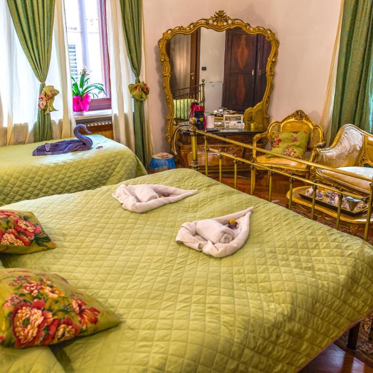 Art&Coffee - Triple Room with Private External Bathroom - 1