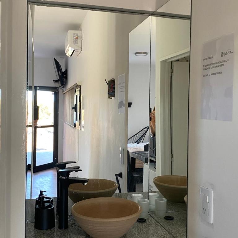 sueño del chocon - One-Bedroom House - 8