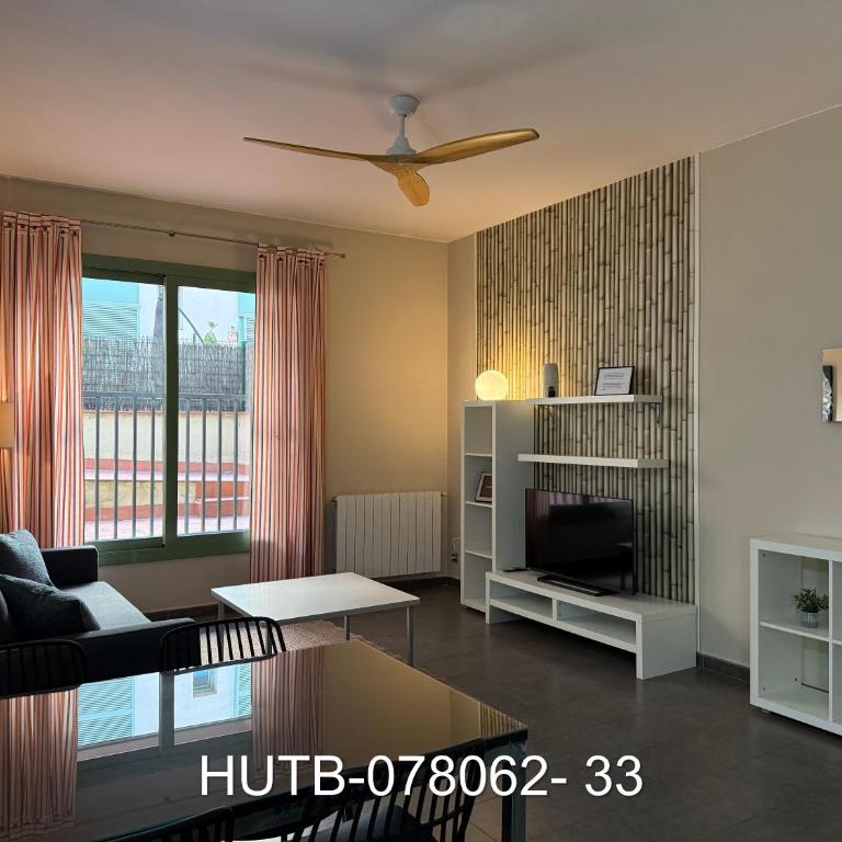 Palau de la música 2 - Two-Bedroom Apartment - 1