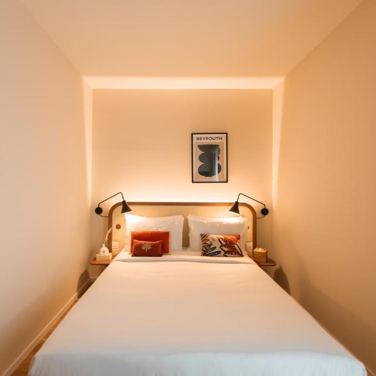 HOOD Hotel - Standard Queen Room - 3