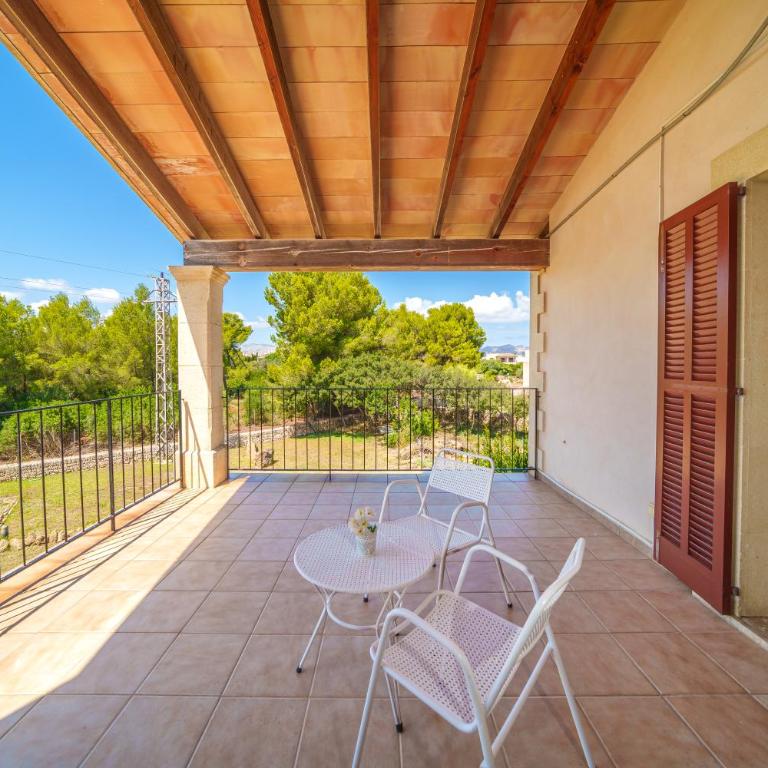 Villa Can Mosca, garden and swimming pool close to beach - Villa de 3 dormitorios - 31