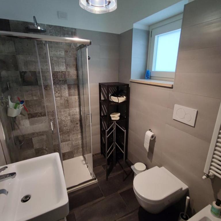 Roberta and Luca cozy apartment with garden, terrace and pool - Apartment mit 1 Schlafzimmer - 13