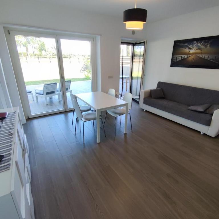 Roberta and Luca cozy apartment with garden, terrace and pool - Apartment mit 1 Schlafzimmer - 5