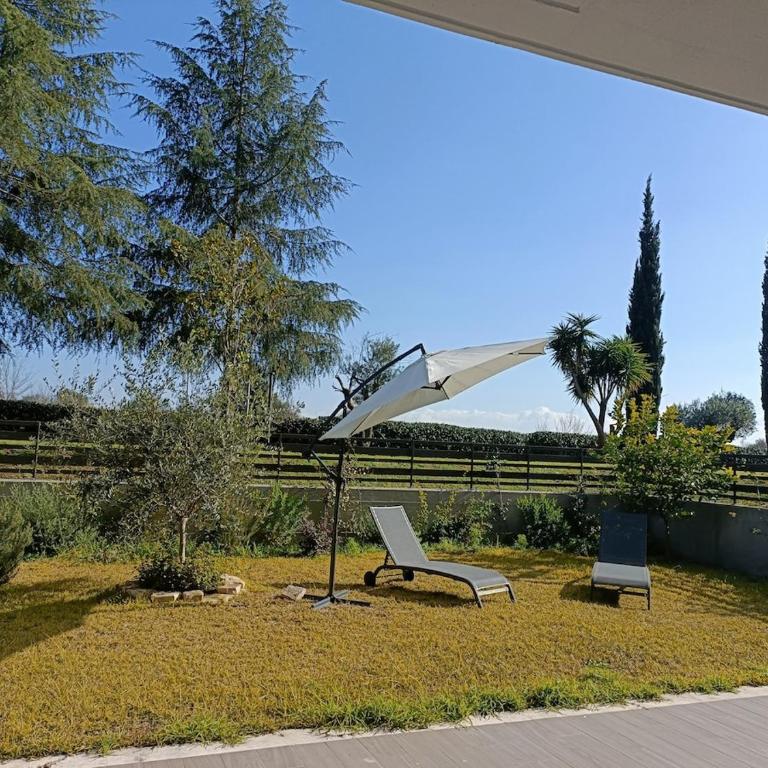 Roberta and Luca cozy apartment with garden, terrace and pool - Apartment mit 1 Schlafzimmer - 9