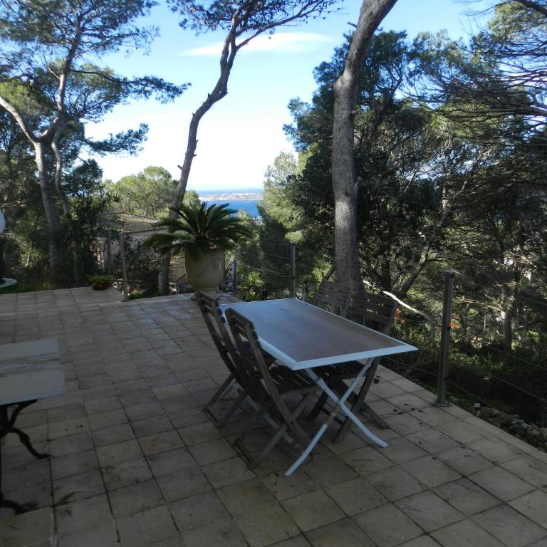 Aqui siem ben - Two-Bedroom Apartment - 2