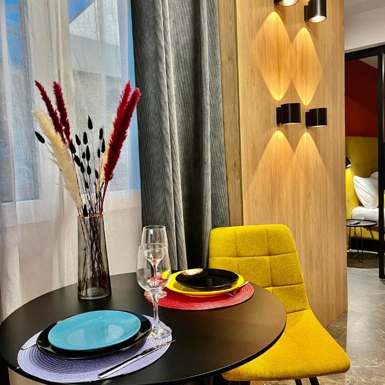 Alicante Central Market Suites - Apartment with inner Patio - 16