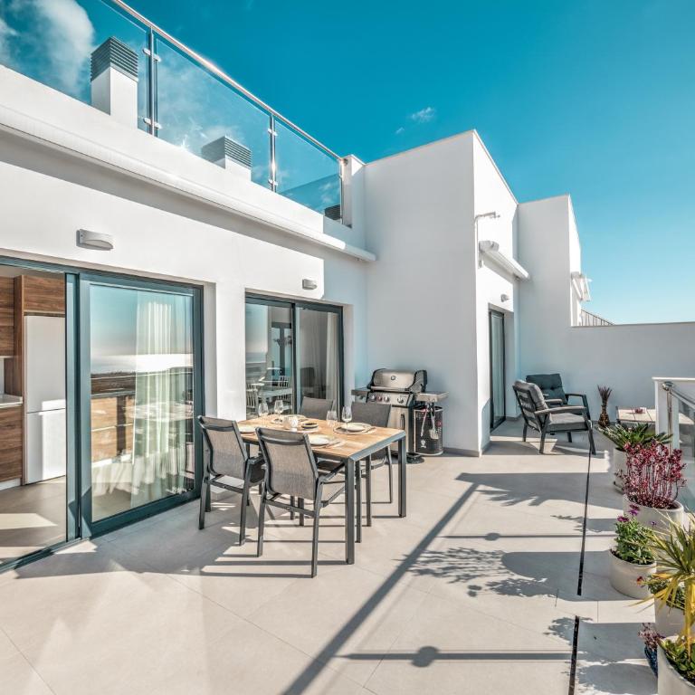 Luxurious townhouse with view, 3 terraces and pool - Casa de 2 dormitorios - 1