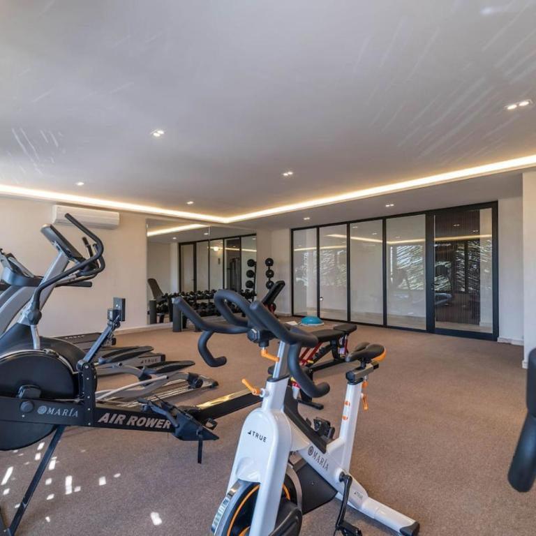 Lux 2BR with Rooftop Pool and Close to Beach - Apartamento - 51