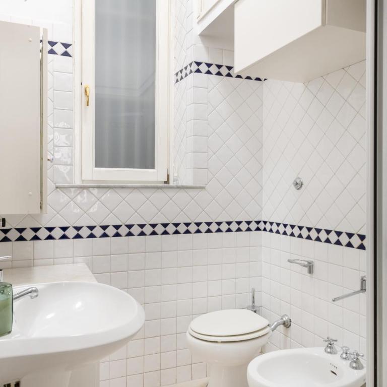 Rasella al 36 - Appartamento con 2 Camere da Letto - 26