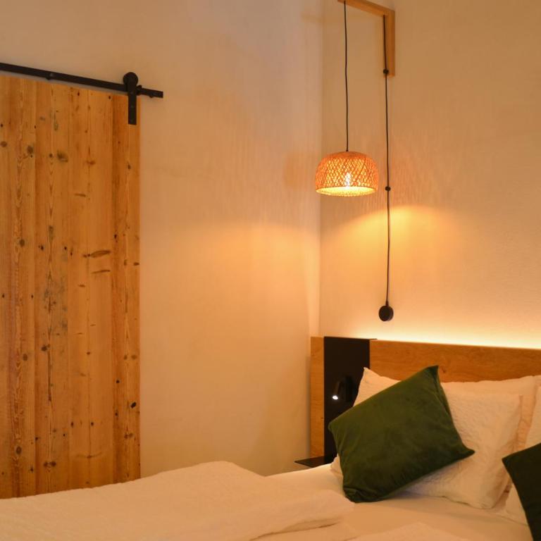 Stella D'Oro - Hotel & Apartments - Junior Suite Deluxe - 8