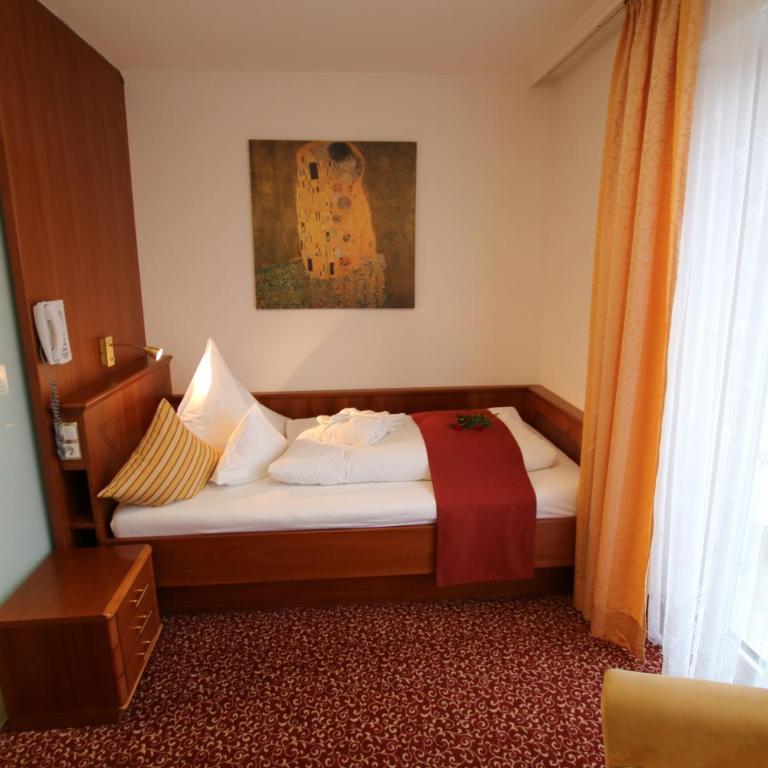 ANGERHOF Kur- und Thermenhotel - Kleines Einzelzimmer - 1