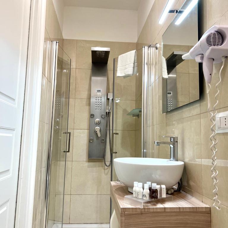 Certosa Suite - Camera Tripla Standard - 2