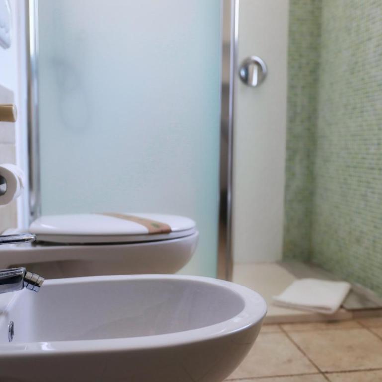 Masseria Trullo Sovrano Exclusive B&B - Camera Quadrupla con Bagno Privato - 2