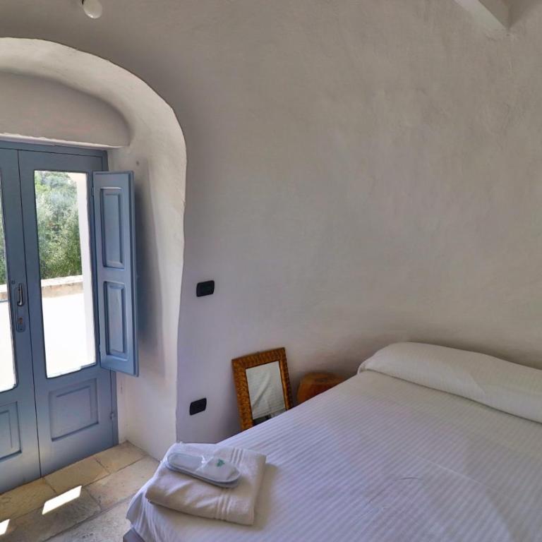 Masseria Trullo Sovrano Exclusive B&B - Camera Matrimoniale con Vasca Idromassaggio - 2