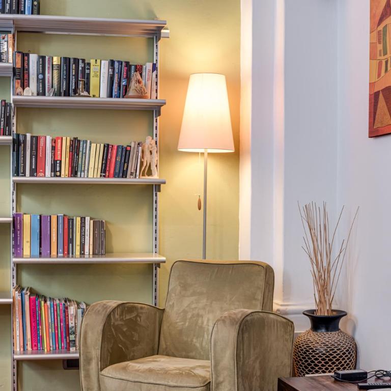 GardenHouseFirenze Familiare a 10 min dal centro,possibilità parcheggio-Careggi - Appartamento - Piano Terra - 6