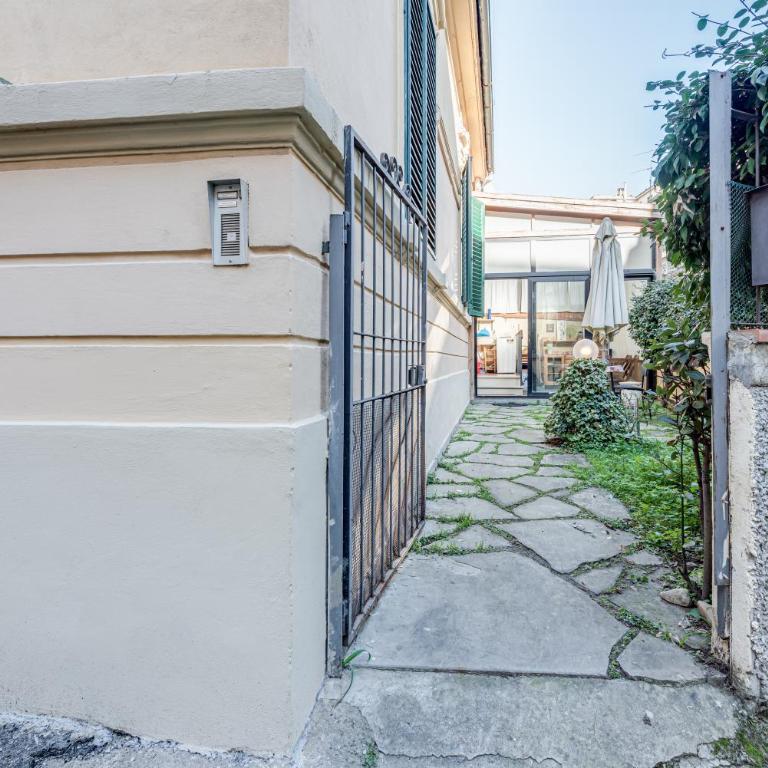 GardenHouseFirenze Familiare a 10 min dal centro,possibilità parcheggio-Careggi - Appartamento - Piano Terra - 19