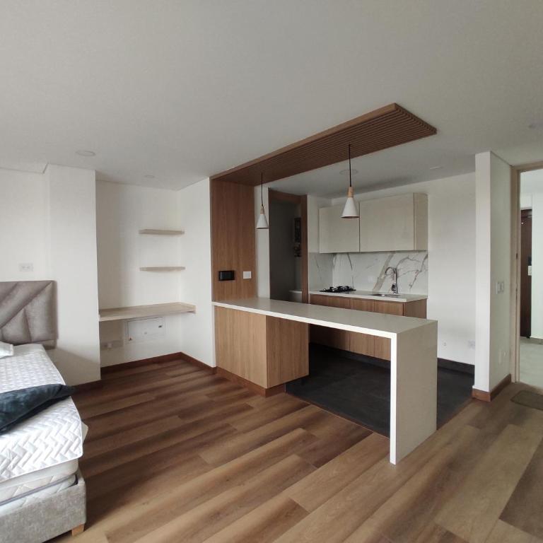 Modelia Living & Parking SAS - Apartamento - 3