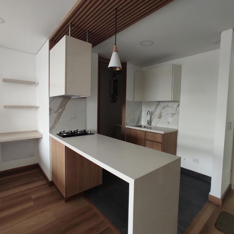 Modelia Living & Parking SAS - Apartamento - 4