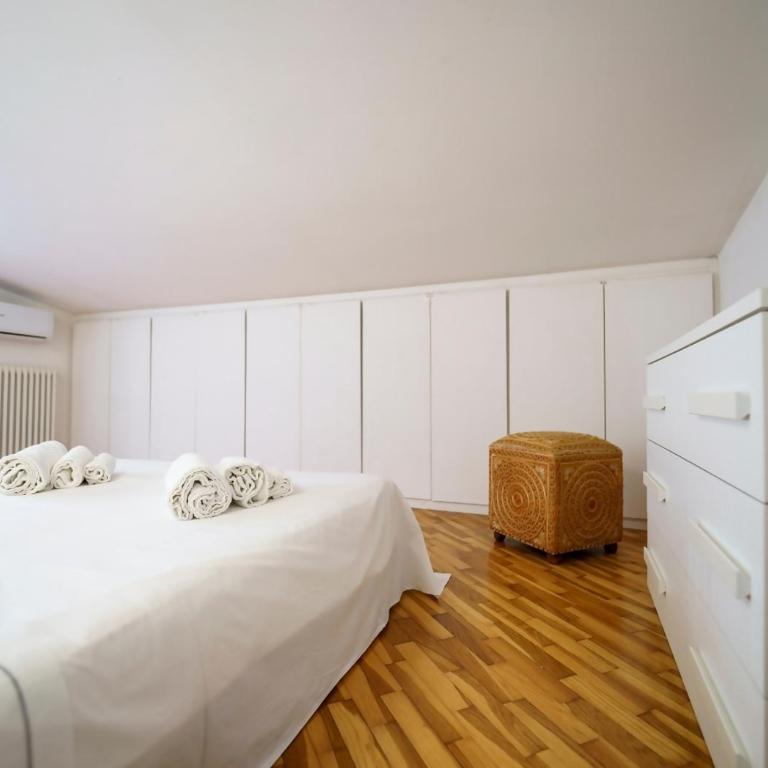 Guest Friends - Appartamento con 1 Camera da Letto e Vasca Idromassaggio - 8