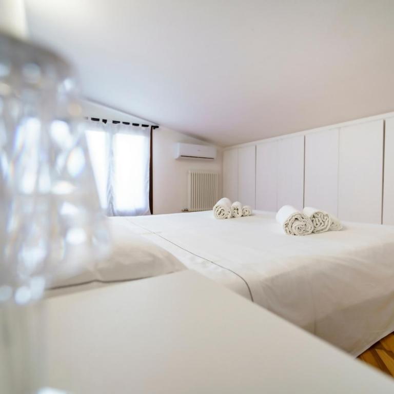 Guest Friends - Appartamento con 1 Camera da Letto e Vasca Idromassaggio - 23