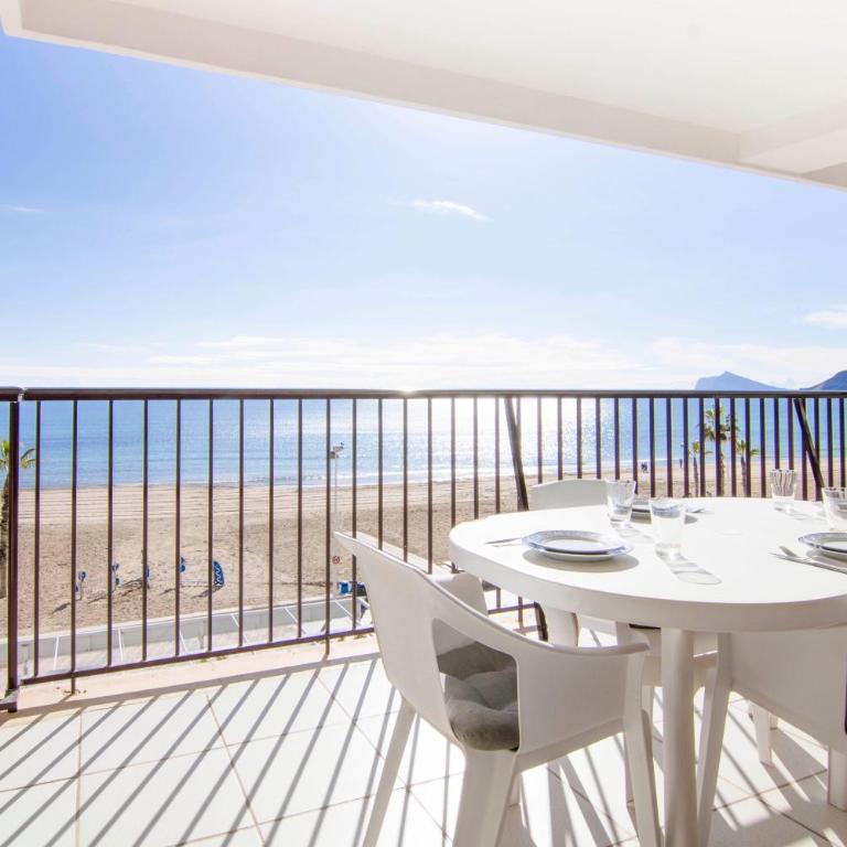 RIURAU HOME 1ª línea Calpe-Playa II - Two-Bedroom Apartment - 4