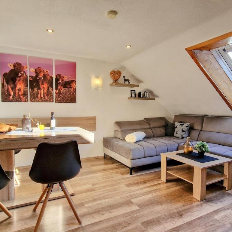 Ferienwohnungen Wolf - Wohnung "Falkenstein" mit 3 Zimmer - Apartment - 3