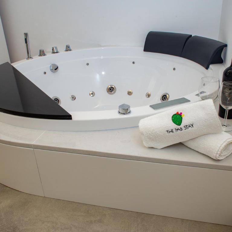 Urban Suite - The Fab Stay - Appartamento con 1 Camera da Letto - 6