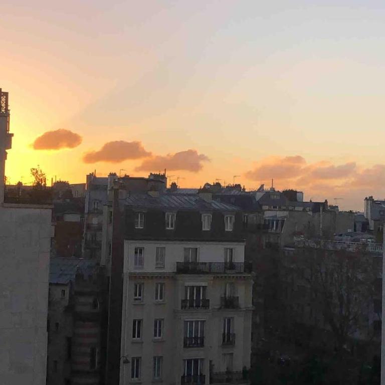 Eiffel Tower view Arc Triomphe Champs Elysées area - Appartement 1 Chambre - 21