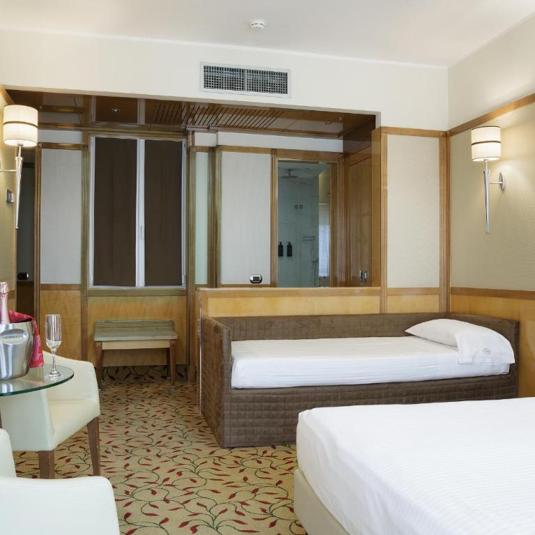 Hotel Teco - Junior Suite - 14