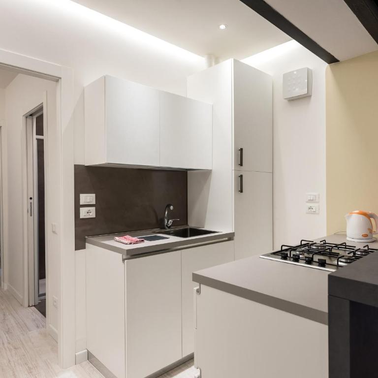 Dimore Verona - One-Bedroom Apartment with Balcony - Dimora Francesco -Via San Francesco 9 - 2
