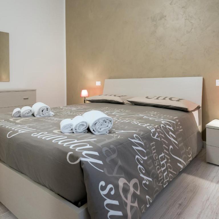 Dimore Verona - One-Bedroom Apartment with Balcony - Dimora Francesco -Via San Francesco 9 - 5