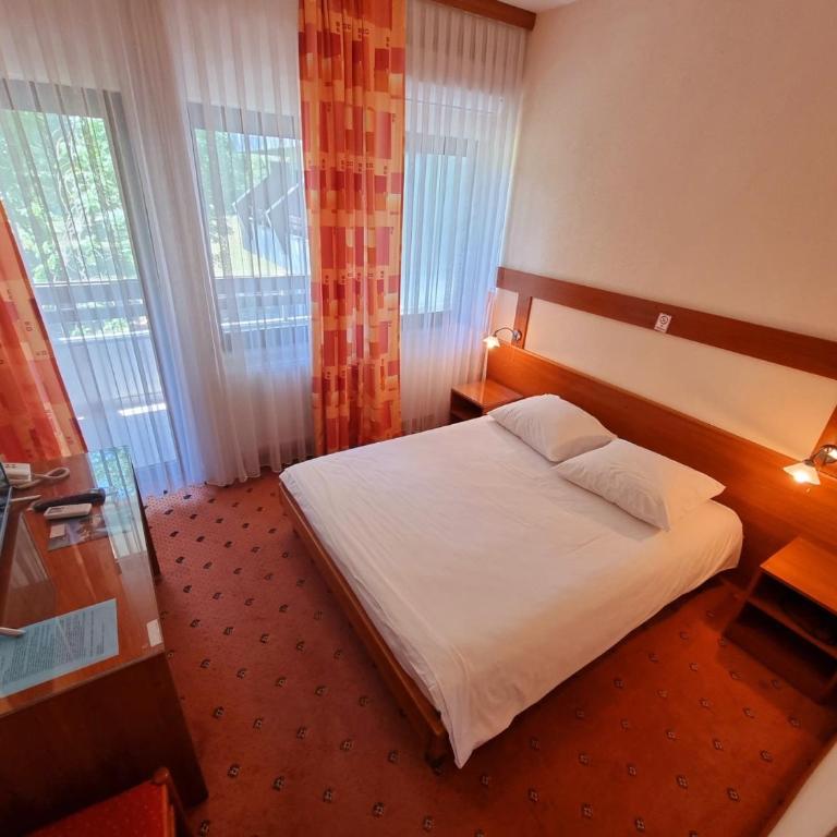 Hotel Ada - Double Room - 1