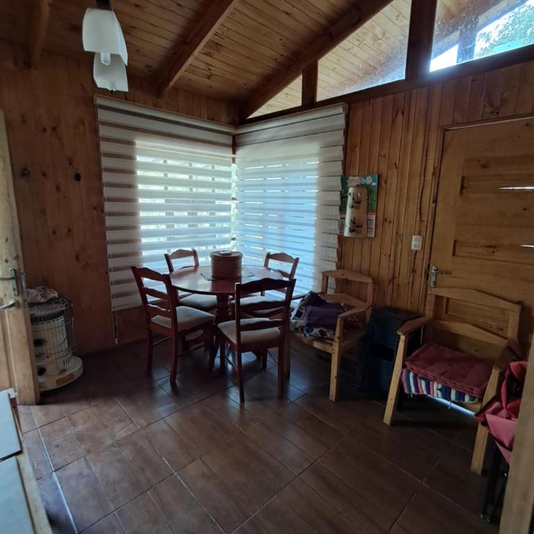 RefugioA&M - One-Bedroom House - 7
