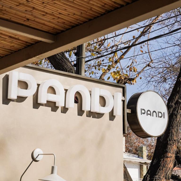 Exclusiva Casa Privada en la mejor zona de Mendoza - Casa de 3 dormitorios - 9