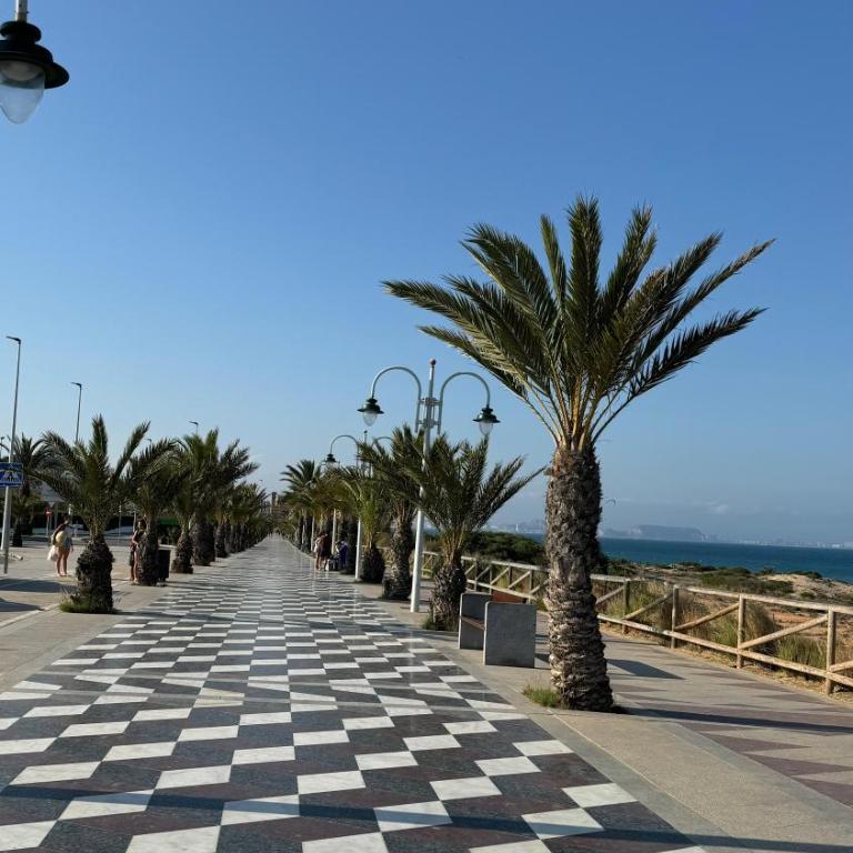 Casa Carabassi - Three-Bedroom Premium Apartment with Balcony - 31