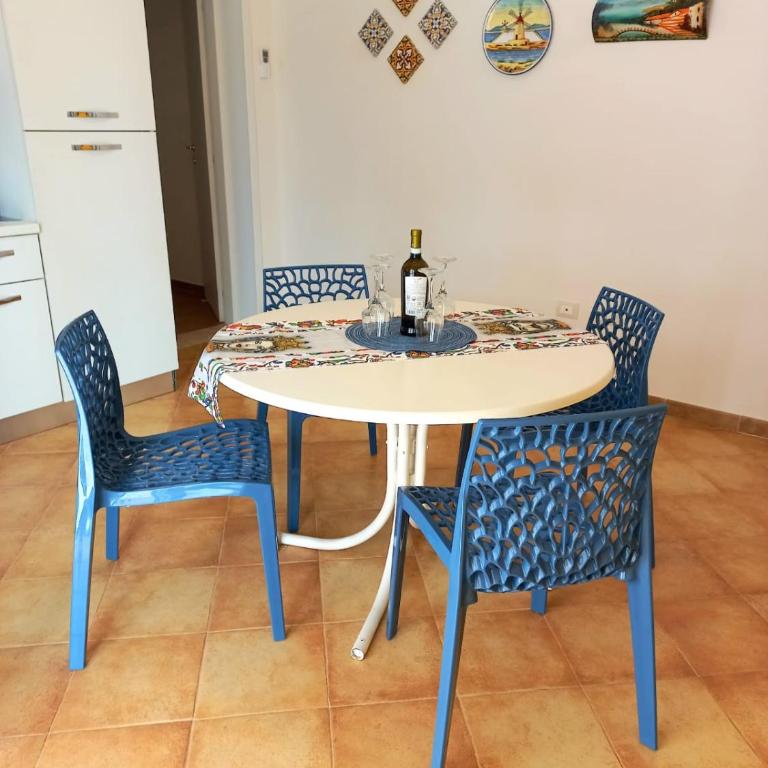 Una Chicca d'azzurro - Casa con 3 Camere da Letto - 32