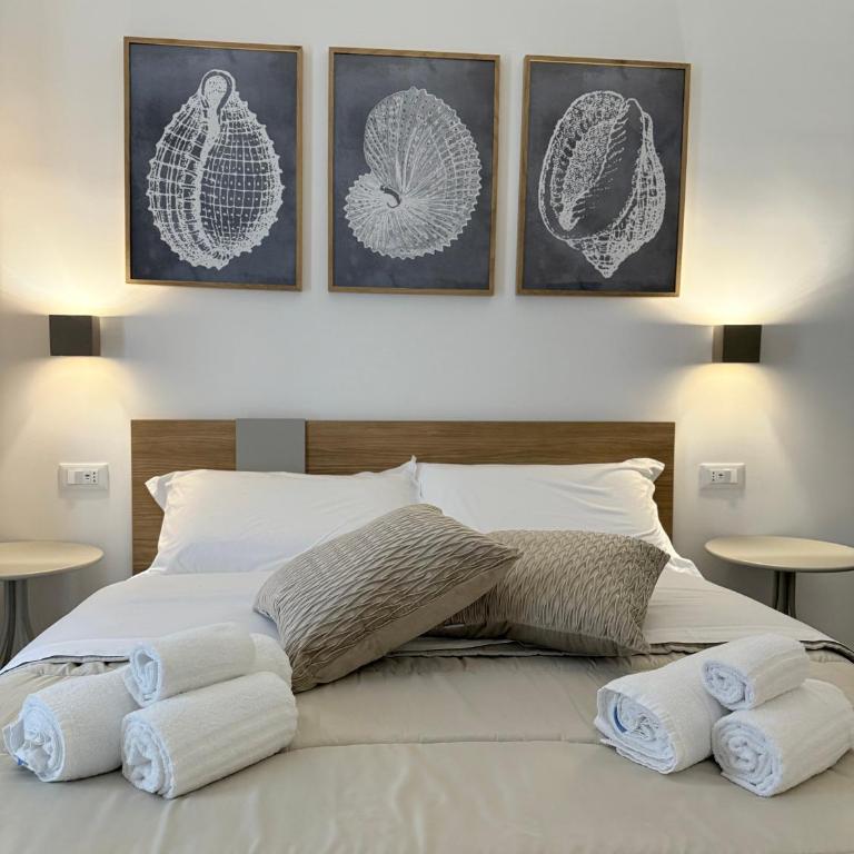 Santa Rosalia Suites - Camera Matrimoniale - 9