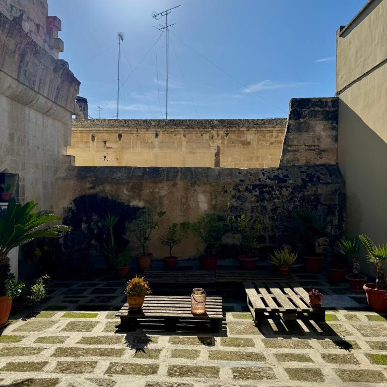Al Vico Apartment in the historic center of Lecce - Two-Bedroom Apartment - 17