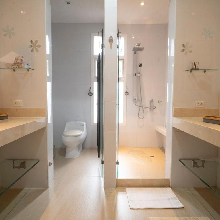 wonderful house in marina baru - Villa - 28