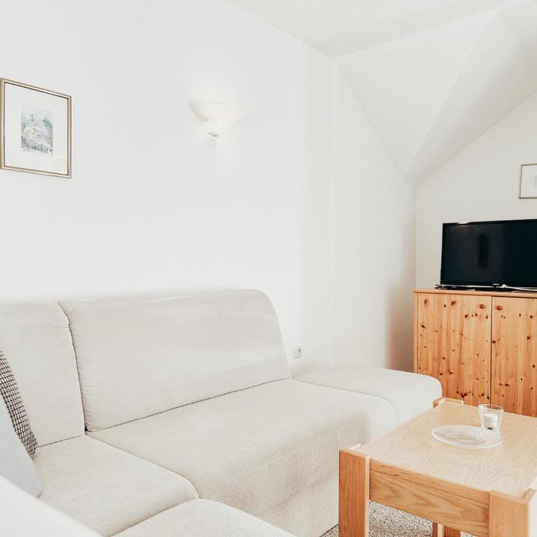 Alpenquartier Montafon - Apartment mit 2 Schlafzimmern und Bergblick - 4