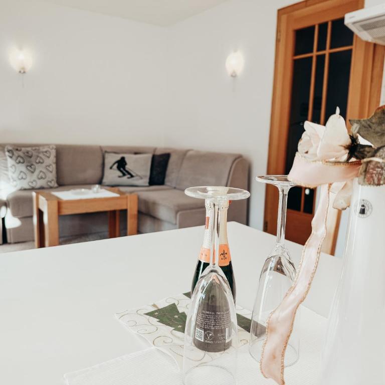 Alpenquartier Montafon - Apartment mit 2 Schlafzimmern und Bergblick - 1