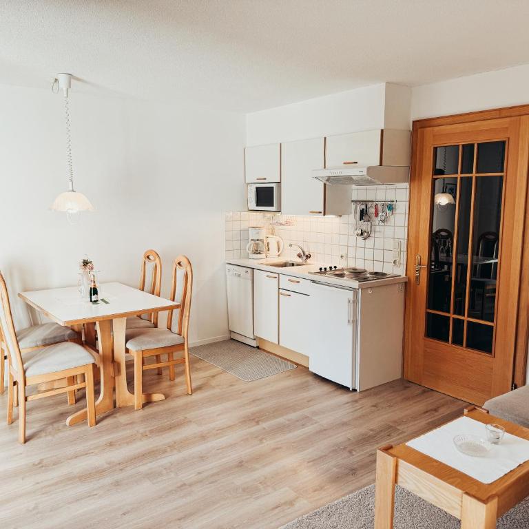 Alpenquartier Montafon - Apartment mit 2 Schlafzimmern und Bergblick - 5