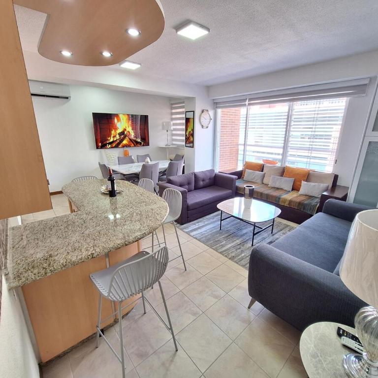 Lujo,Ubicación,Espacioso & Hermoso Apto en Los2Caminos-Boleita - One-Bedroom Apartment - 39