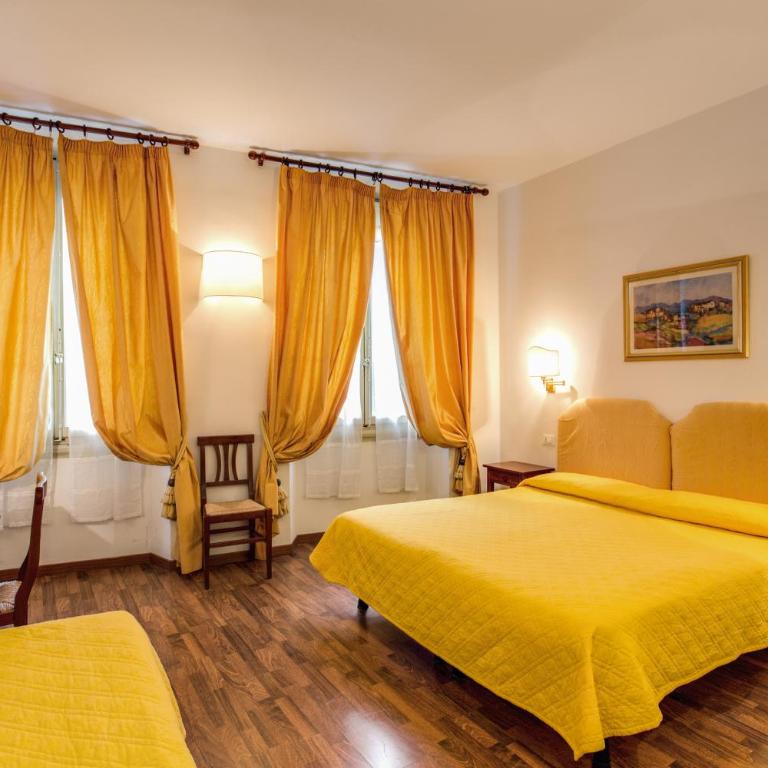 Hotel Rex - Triple Room - 7