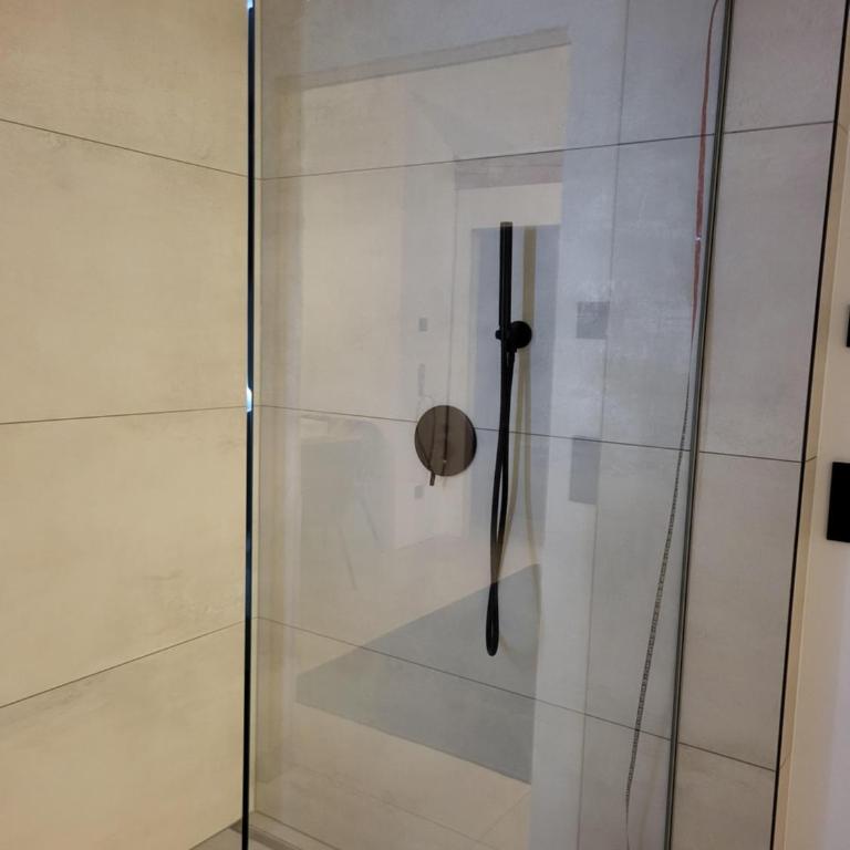 NEUERÖFFNUNG Angies Loft - Deluxe Apartment mit Dusche - 41