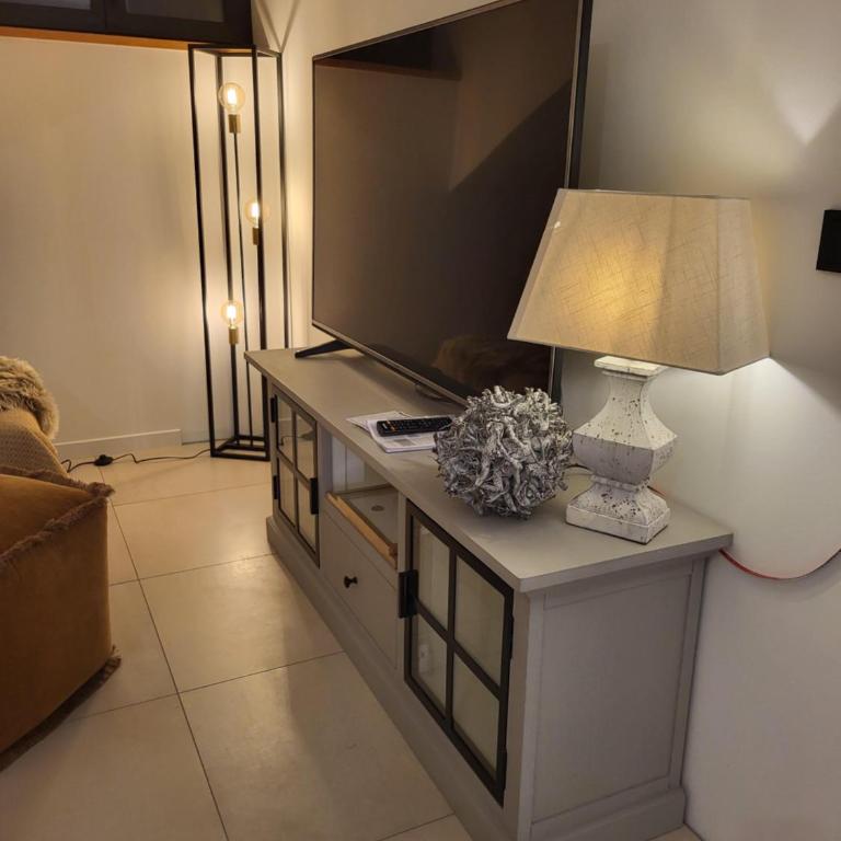 NEUERÖFFNUNG Angies Loft - Deluxe Apartment mit Dusche - 3