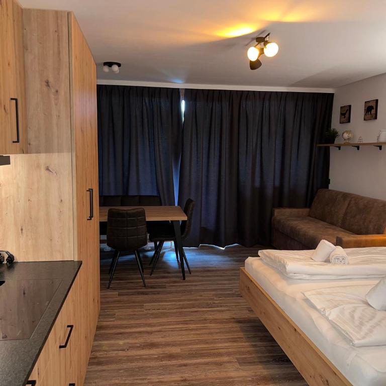 Glacier View - Apartment - 13