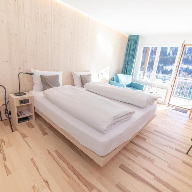 Hotel Seebüel - Superior Doppelzimmer mit Balkon - 7