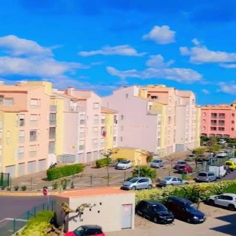 Appartement studio-cabine 6 Couchages Cap-D'Agde - Studio - 80