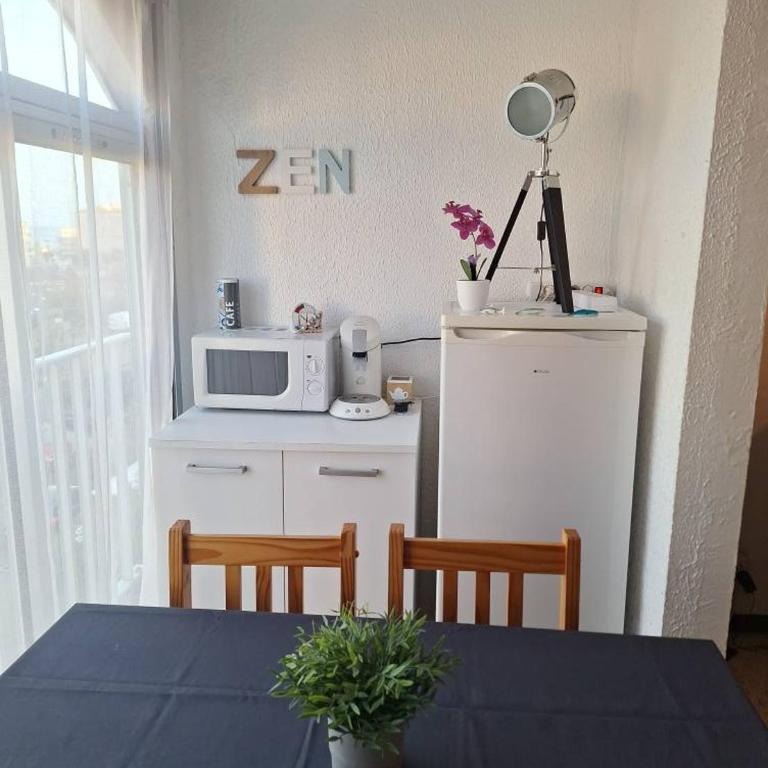 Appartement studio-cabine 6 Couchages Cap-D'Agde - Studio - 81